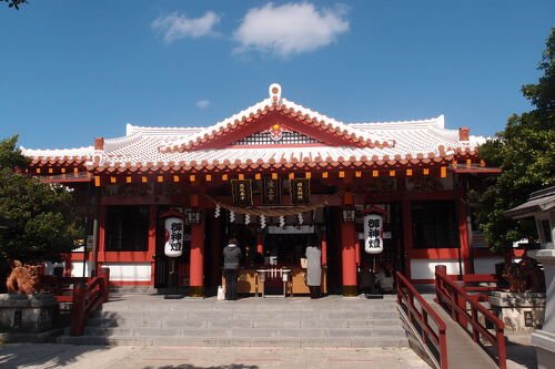 ⛩️ 류큐 팔사 아마쿠쿠 신궁 (아메쿠구) 이미지 2